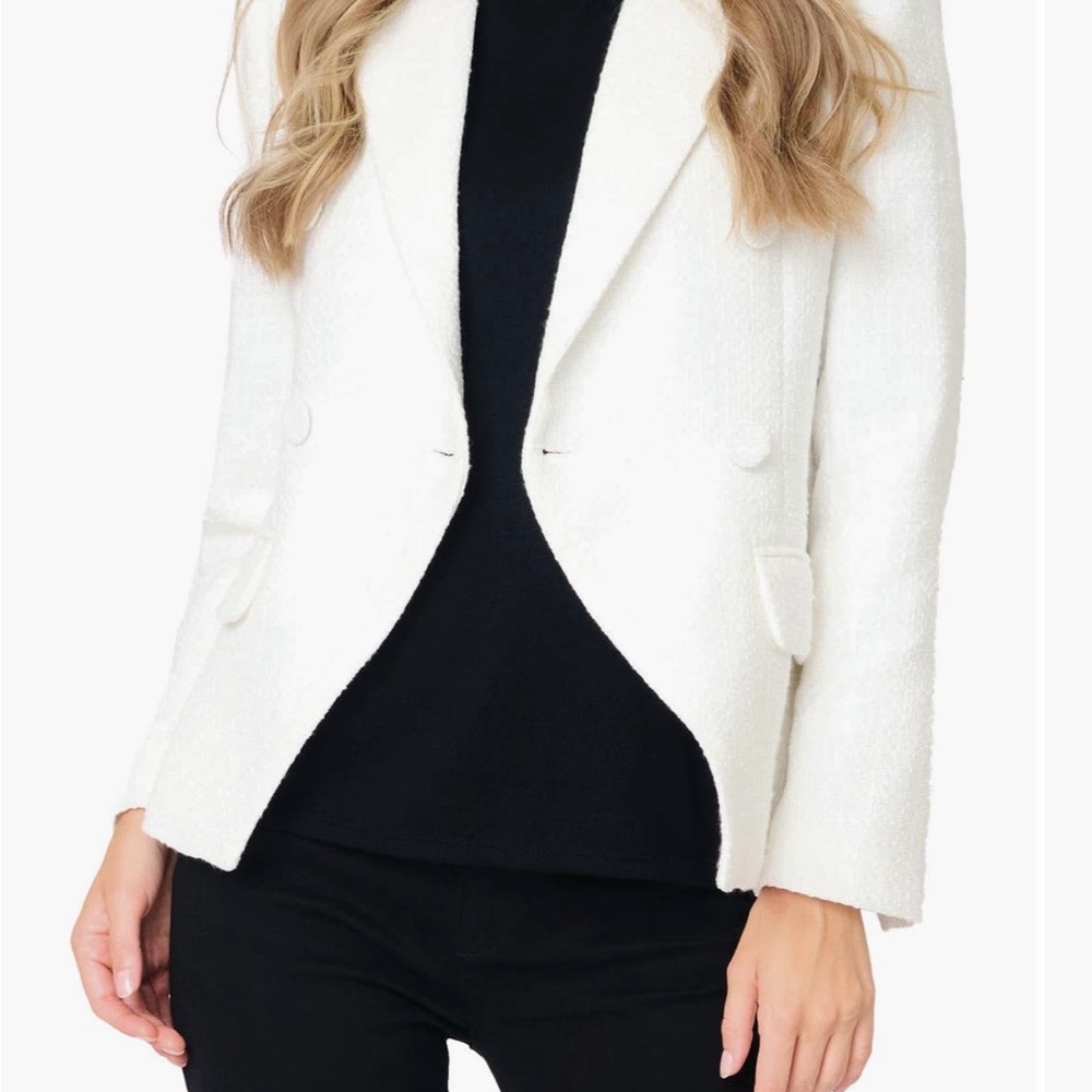 Gibsonlook White Textured Double-Breasted Blazer